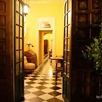 Oda ve Kahvaltı Antonio Taormina