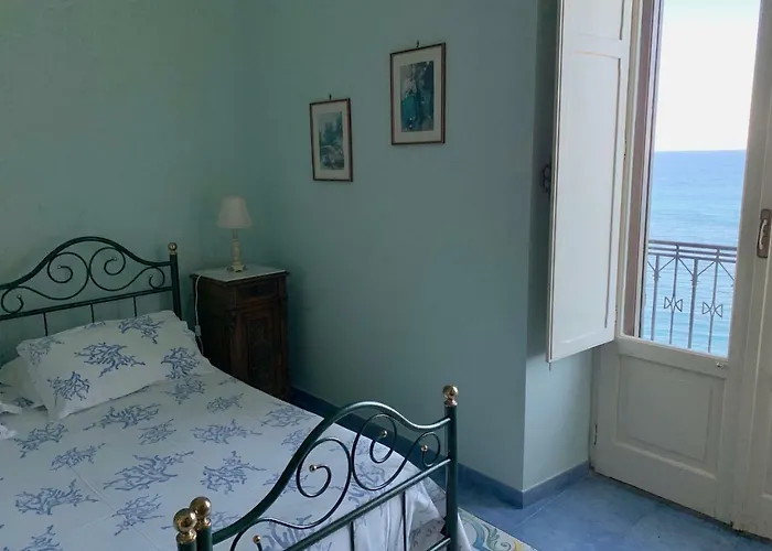 Antonio Bed and Breakfast *