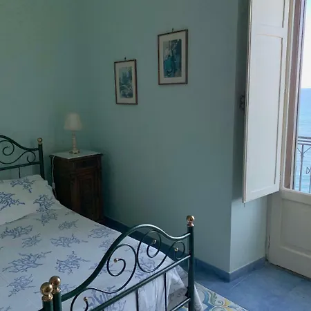 Antonio Bed & Breakfast *